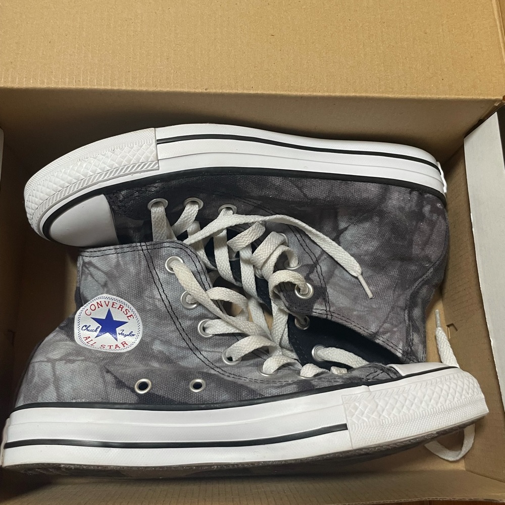 High top acid wash converse